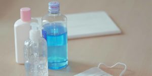 Disinfettanti e detergenti: modalità d’uso ed efficacia nell’uso domestico.